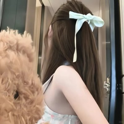 踏浪女人
